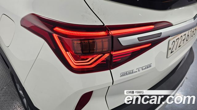Kia Seltos 2023 — photo 9