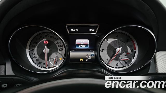 Mercedes-Benz GLA-Class 2017 — photo 8