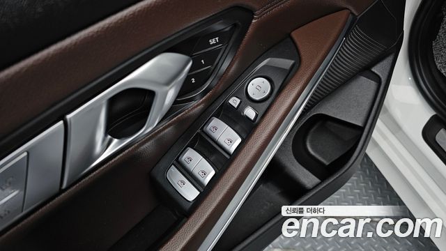 BMW 3-Series 2022 — photo 18