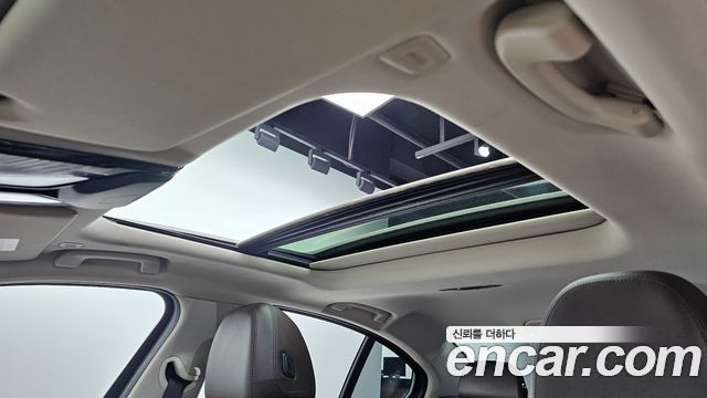 BMW 3-Series 2022 — photo 27