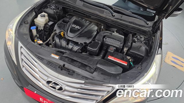 Hyundai Grandeur 2011 — photo 6