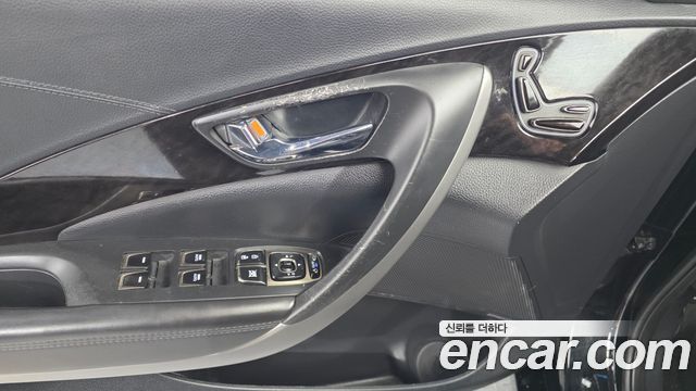 Hyundai Grandeur 2011 — photo 20