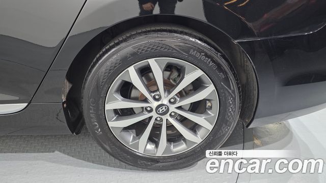 Hyundai Grandeur 2011 — photo 7
