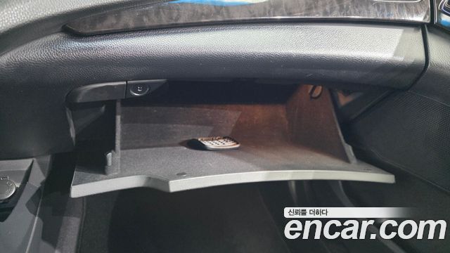 Hyundai Grandeur 2011 — photo 31