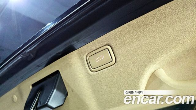Kia Canival 2019 — photo 20