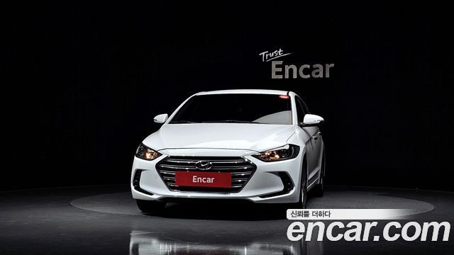 Hyundai AVANTE 2017 — photo 3