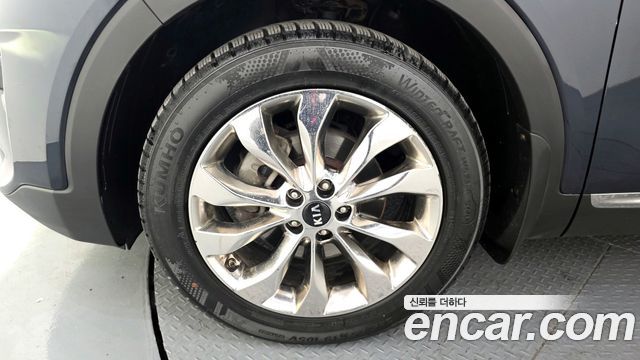Kia Sorento 2018 — photo 5