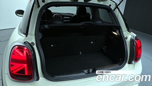 Mini Cooper 2020 — photo 12