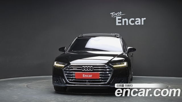 Audi A8 2020 — photo 3