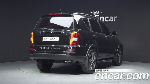 KG Mobility Rexton 2016 — photo 2