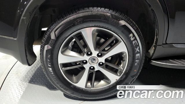 KG Mobility Rexton 2016 — photo 5