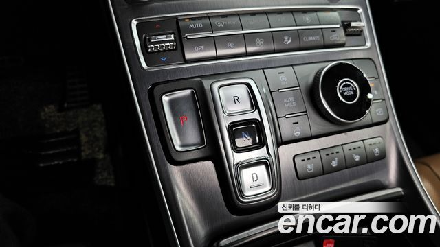 Hyundai Santafe 2021 — photo 9