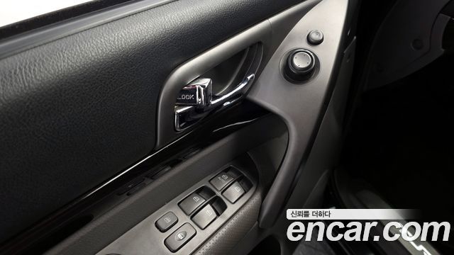 KG Mobility KORANDO 2016 — photo 28