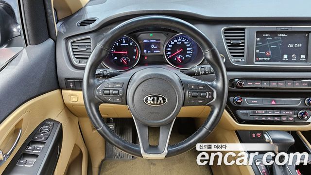 Kia Canival 2020 — photo 12