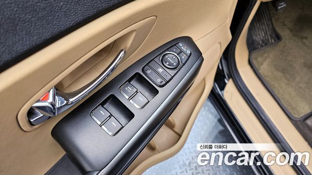 Kia Canival 2020 — photo 15