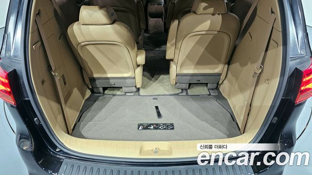 Kia Canival 2020 — photo 20
