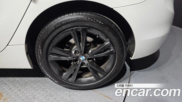 BMW 2-Series 2016 — photo 7