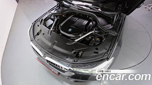 BMW Gran Turismo 2020 — photo 6