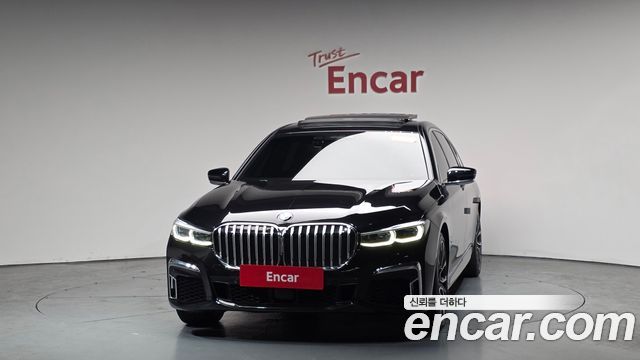 BMW 7-Series 2022 — photo 3