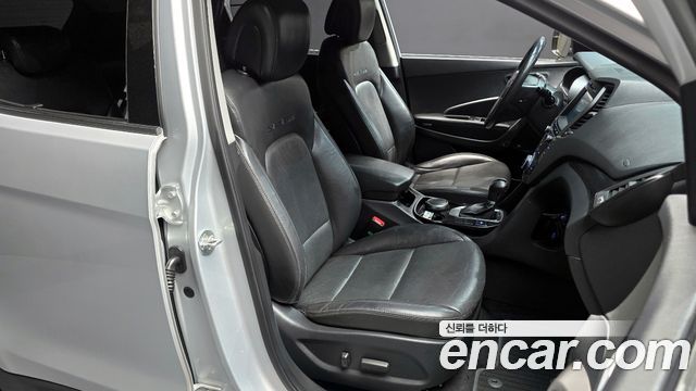 Hyundai Santafe 2016 — photo 12