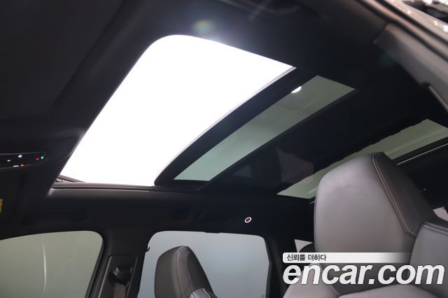 Audi Q7 2025 — photo 12