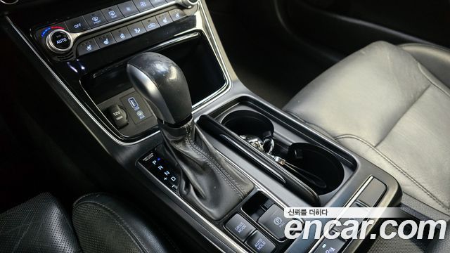 Hyundai Grandeur 2018 — photo 9
