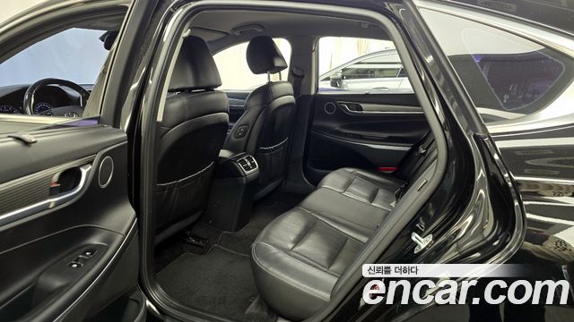 Hyundai Grandeur 2018 — photo 11