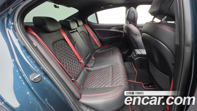 Genesis G70 2021 — photo 25