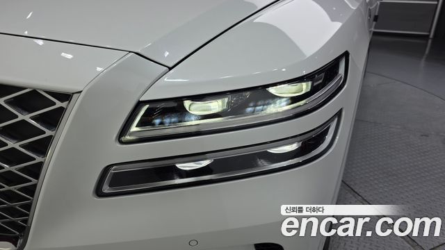 Genesis GV80 2020 — photo 8