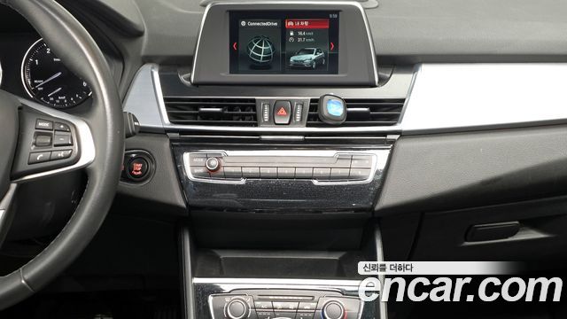 BMW 2-Series 2019 — photo 13