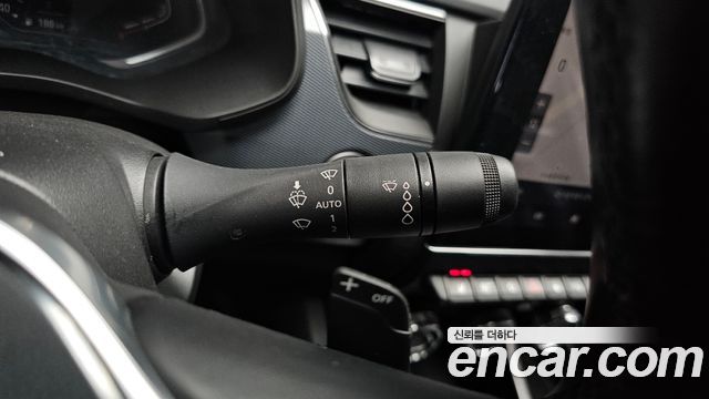 Renault Korea XM3 2023 — photo 19