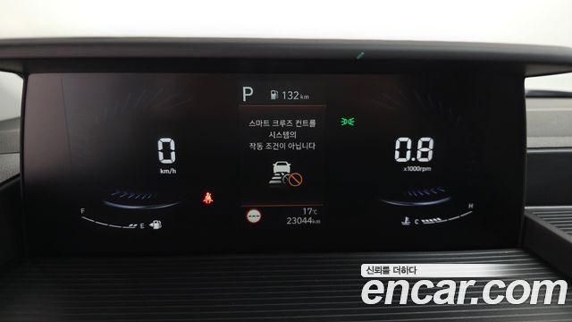 Hyundai Staria 2024 — photo 11