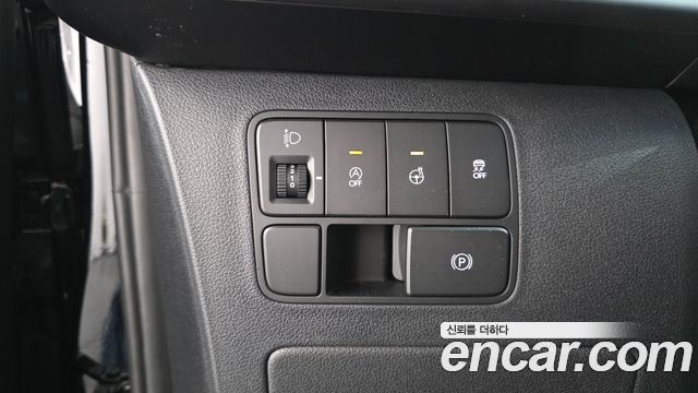 Hyundai Staria 2024 — photo 18