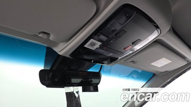 Hyundai Staria 2024 — photo 25