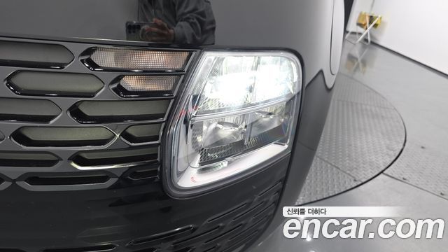 Hyundai Staria 2024 — photo 8