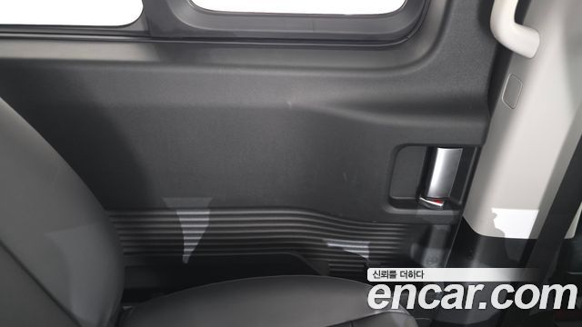 Hyundai Staria 2024 — photo 15