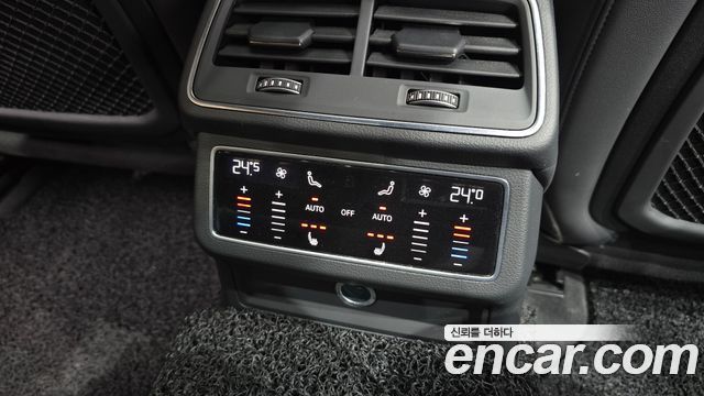 Audi A6 2021 — photo 19