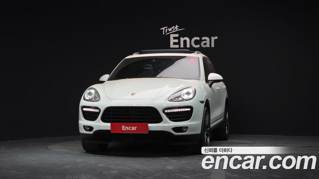 Porsche Cayenne 2014 — photo 3
