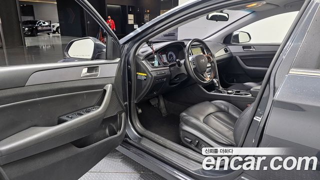 Hyundai Sonata 2019 — photo 10