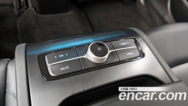 Hyundai Grandeur 2022 — photo 31