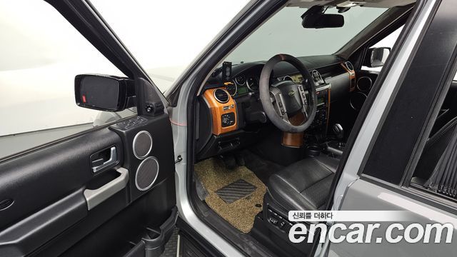 Land Rover Discovery 2008 — photo 13