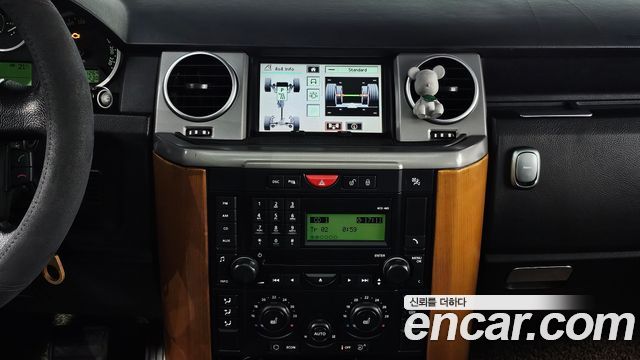 Land Rover Discovery 2008 — photo 21