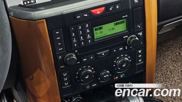 Land Rover Discovery 2008 — photo 29