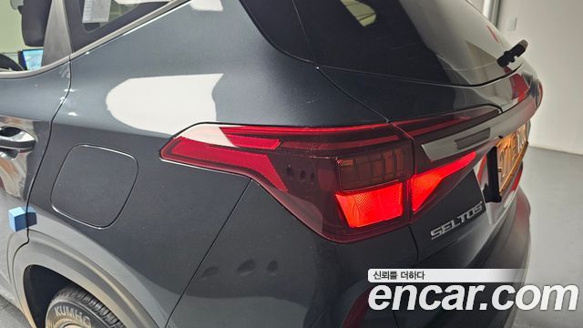 Kia Seltos 2022 — photo 9