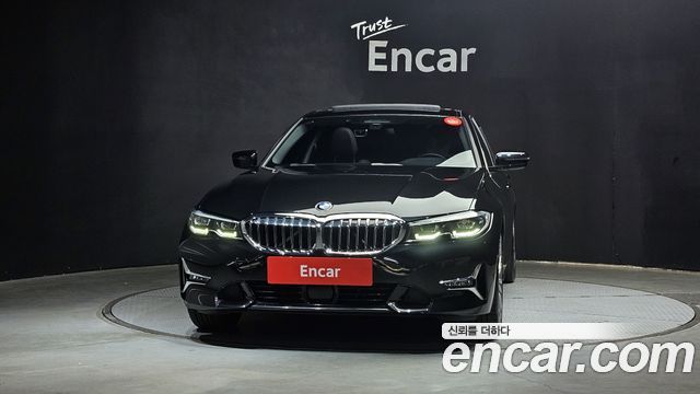 BMW 3-Series 2022 — photo 3