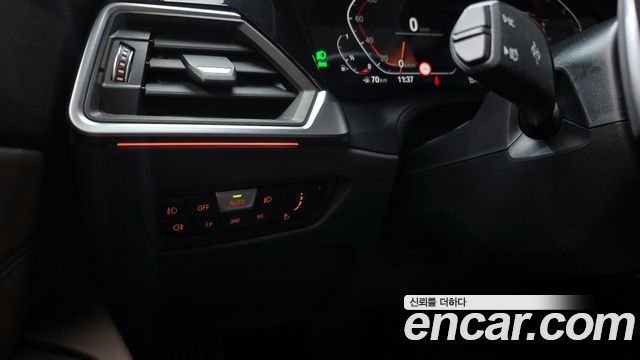 BMW 3-Series 2022 — photo 24