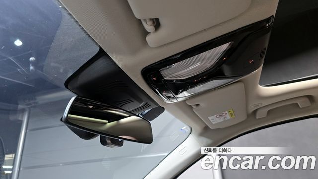 BMW 3-Series 2022 — photo 28