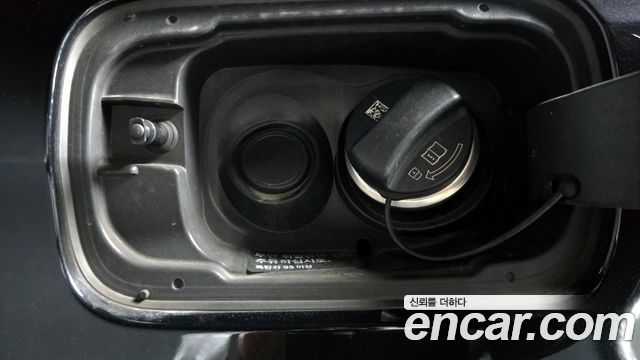 BMW 3-Series 2022 — photo 30