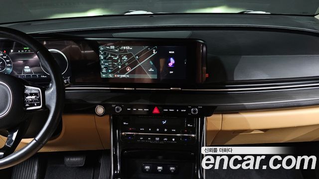 Kia Canival 2021 — photo 19