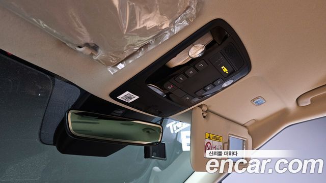 Kia Canival 2021 — photo 26